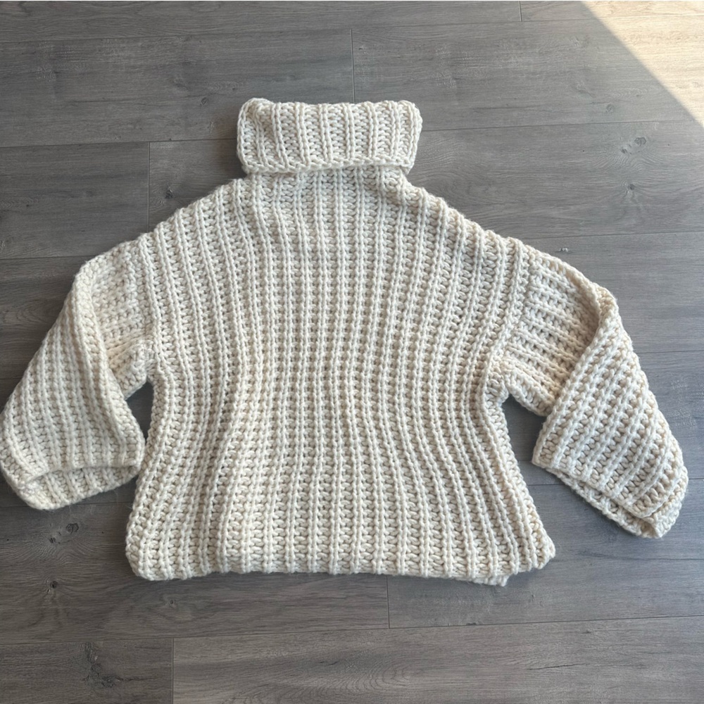 NWT Zara cowl neck sweater - cream/beige - size medium